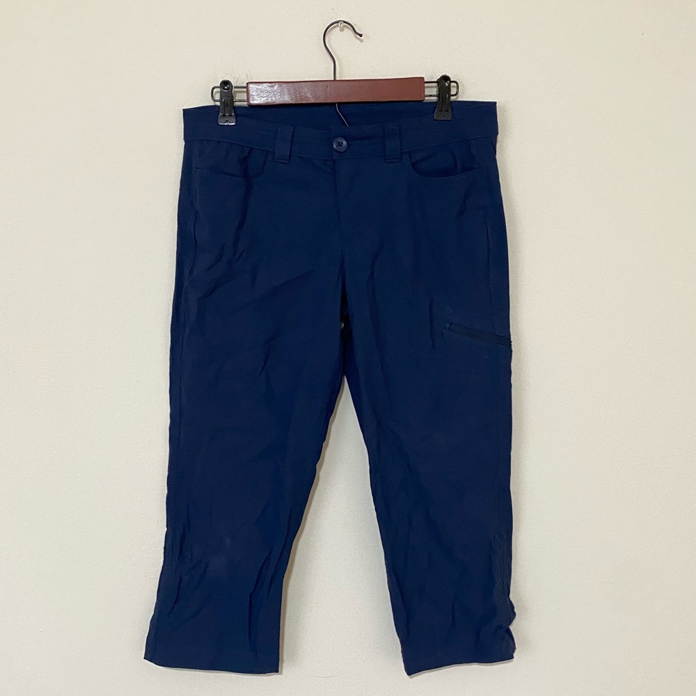 Eddie Bauer Navy Blue Sightscape Horizon Cargo Capri Pants Size 6